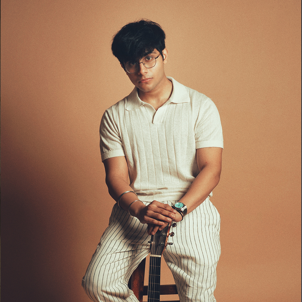 Side Big photo. Abeer